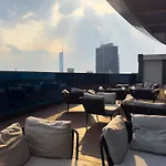 Moonway Suites At Eaton Klcc